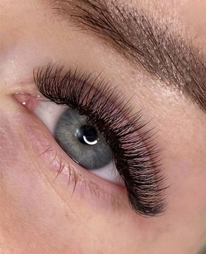 Eyelash Extensions & Styles in Dubai: What’s Trending in Business Bay